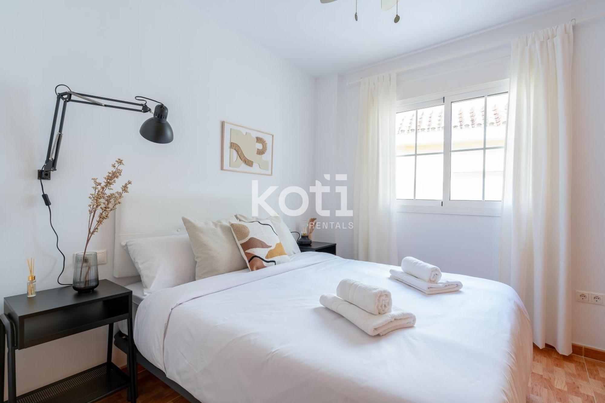 Koti Rentals - Sandy Beach Apartment Fuengirola Exterior foto